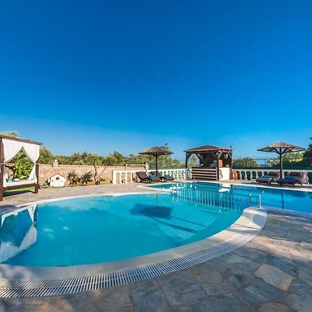 Villa Maxim With Private Pool & Tennis Court Halikounas Екстер'єр фото