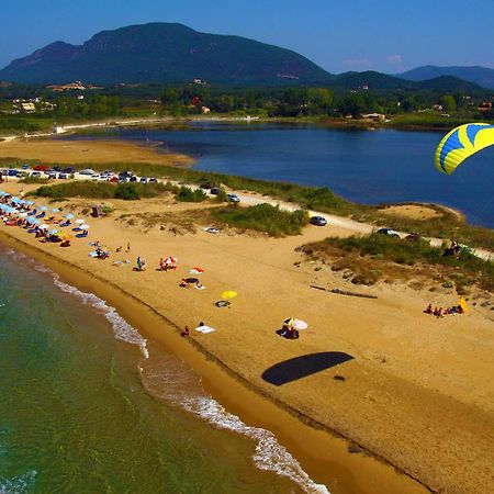 Villa Maxim With Private Pool & Tennis Court Halikounas Екстер'єр фото