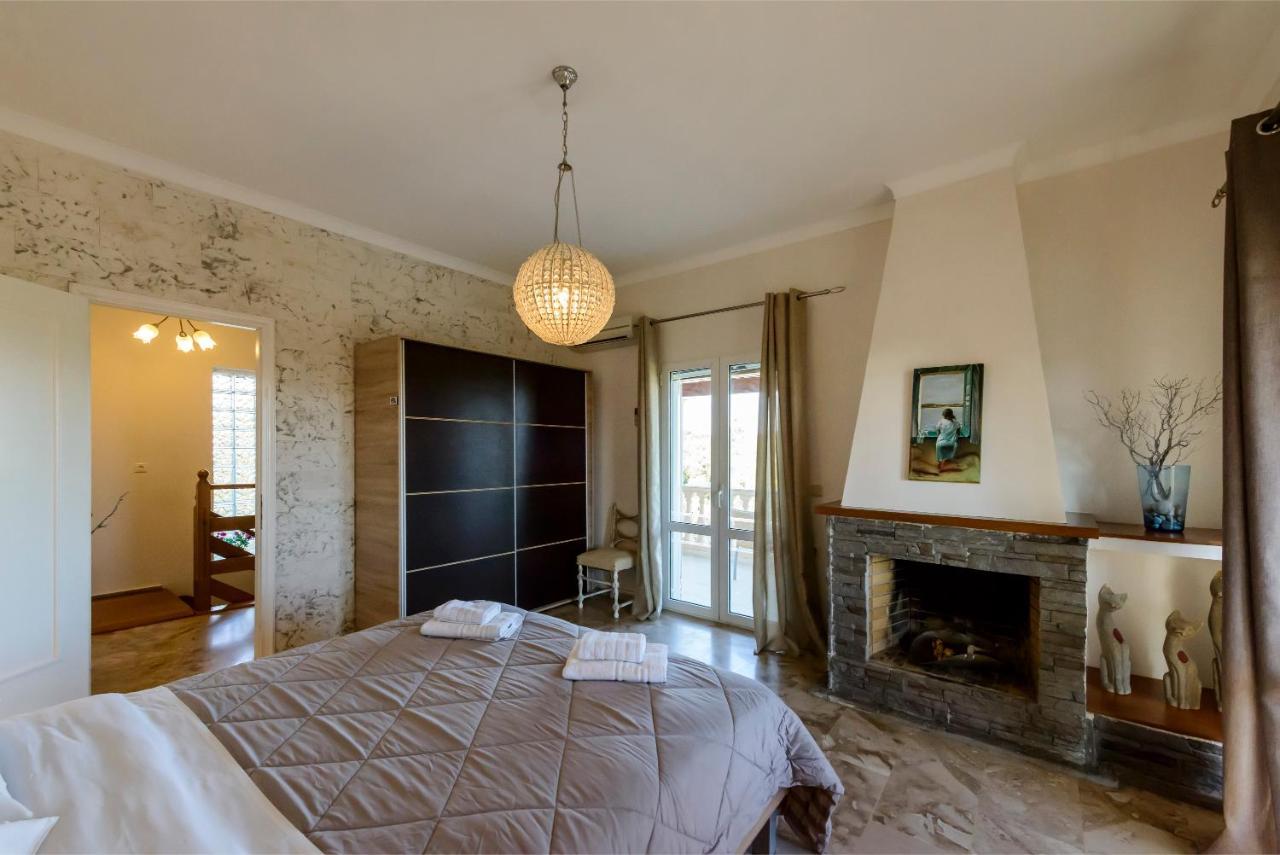 Villa Maxim With Private Pool & Tennis Court Halikounas Екстер'єр фото