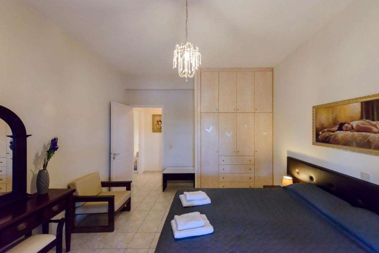 Villa Maxim With Private Pool & Tennis Court Halikounas Екстер'єр фото