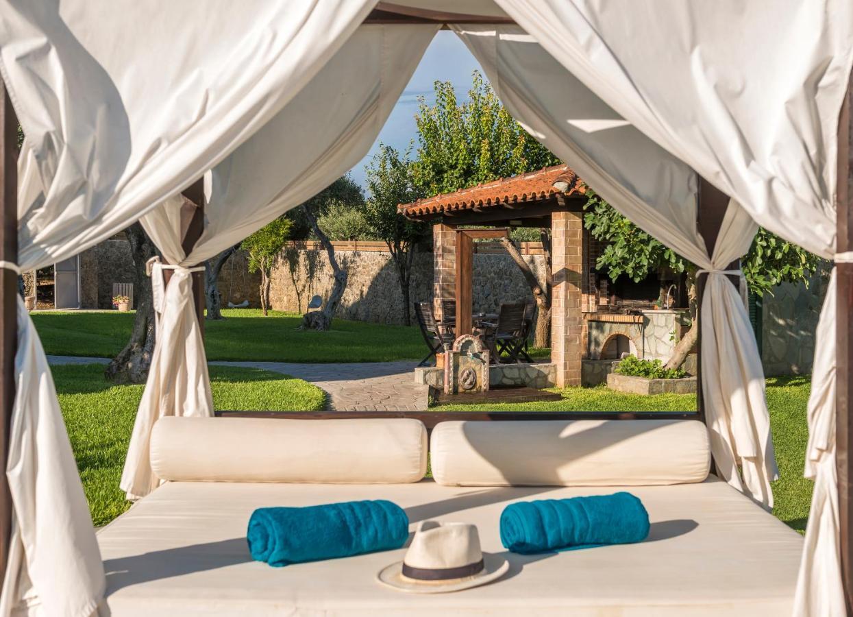 Villa Maxim With Private Pool & Tennis Court Halikounas Екстер'єр фото